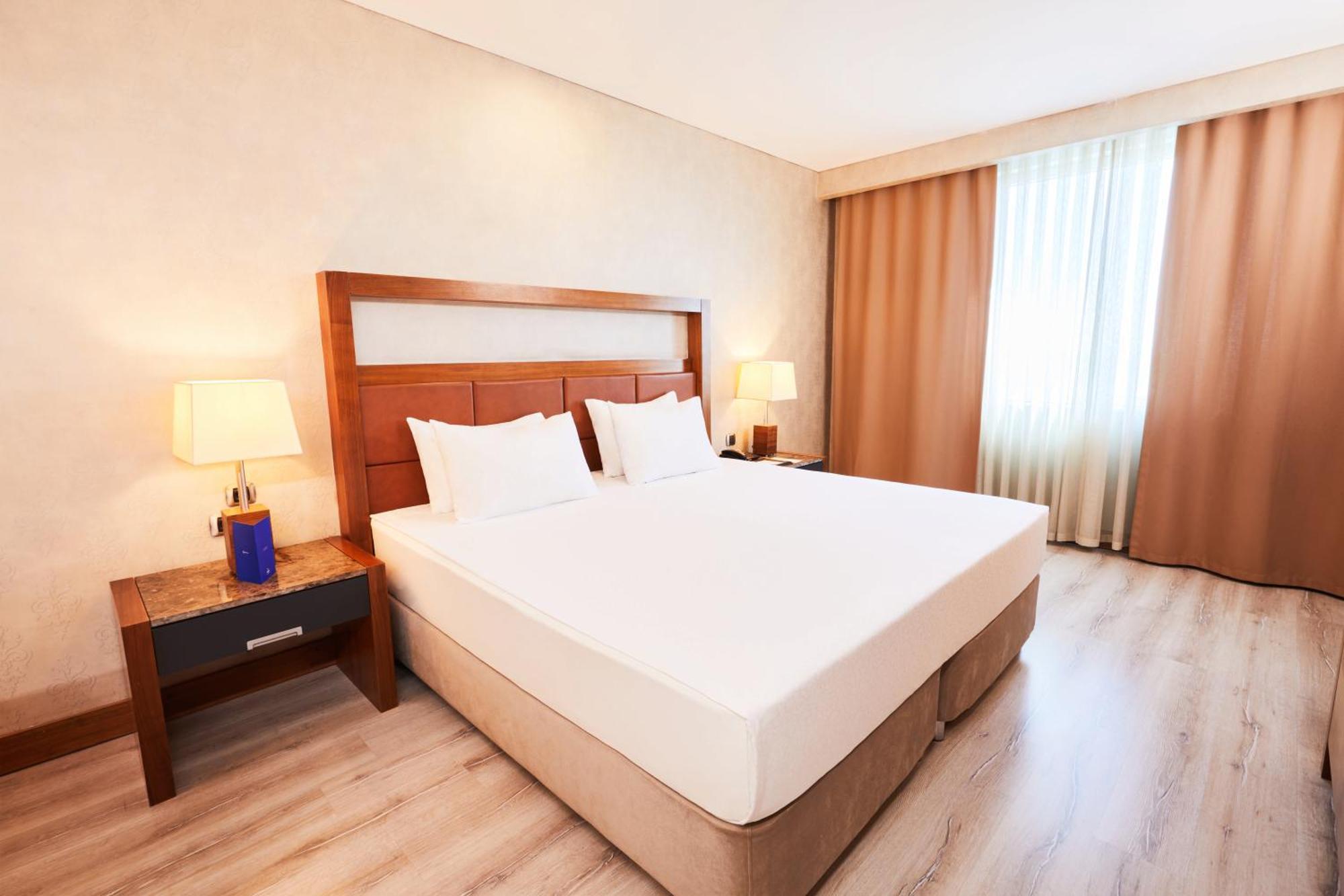 Dedeman Konya Hotel Convention Center Ngoại thất bức ảnh