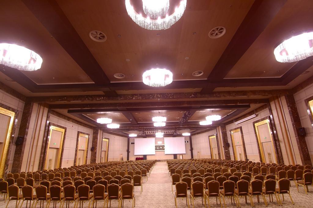 Dedeman Konya Hotel Convention Center Ngoại thất bức ảnh