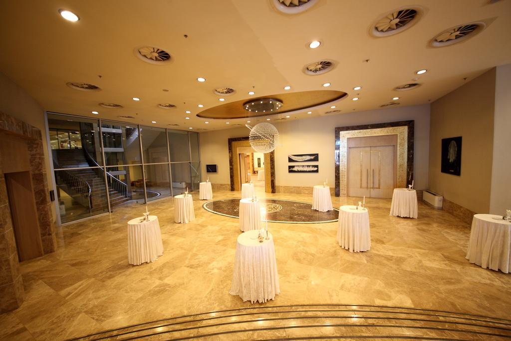 Dedeman Konya Hotel Convention Center Ngoại thất bức ảnh